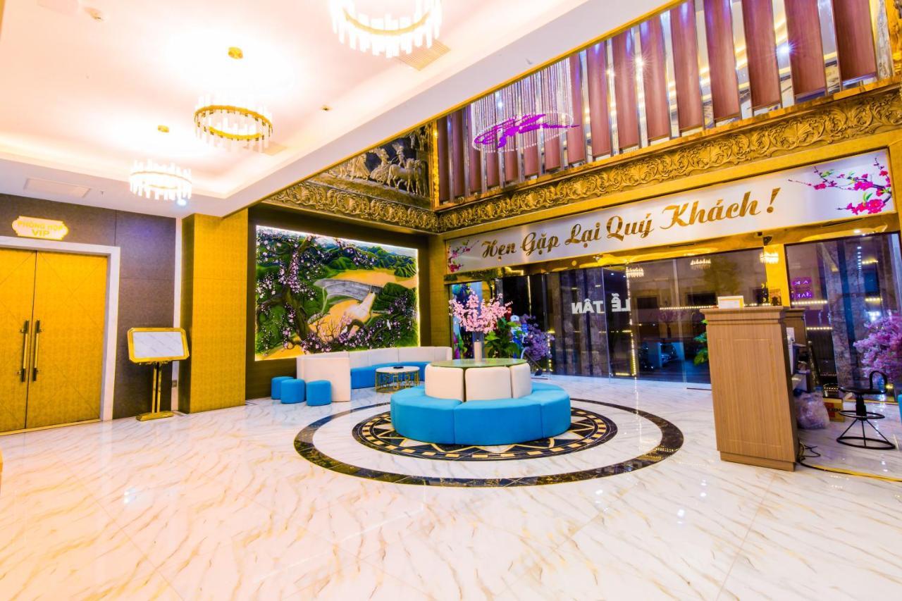 Sakura Hotel Hòa Bình Zewnętrze zdjęcie